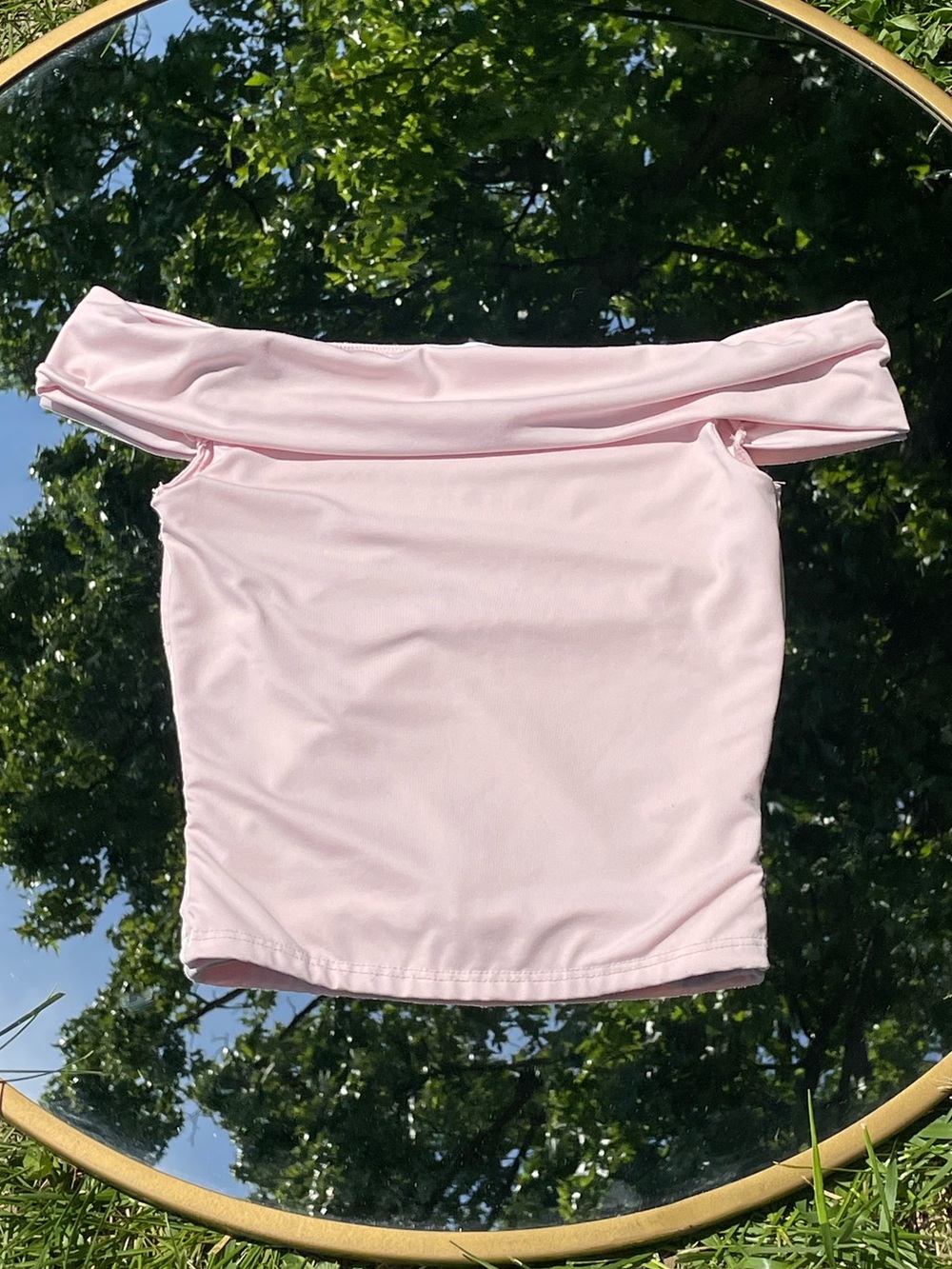 gaze Off-Shoulder Light Pink Crop Top